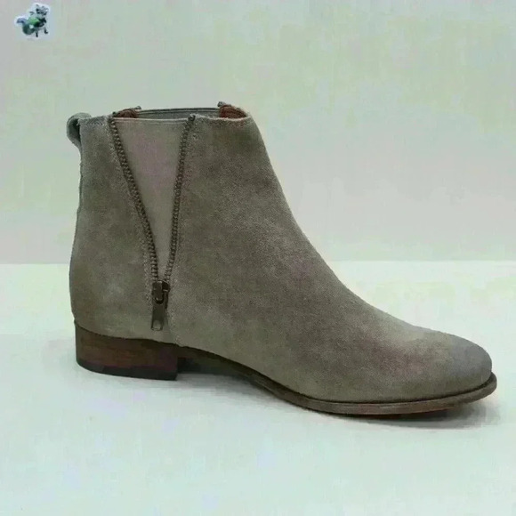 Frye Carly Women's Ash/Tan Suede Leather Ankle Boots Size US 9 B - Picture 3 of 10